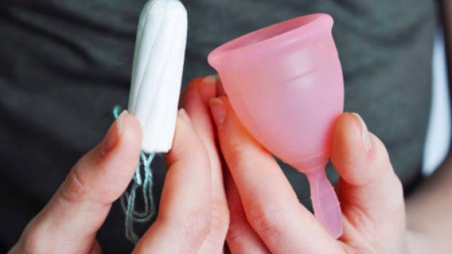 Ce trebuie sa-i spui fiicei tale despre cupa menstruala – For Eva